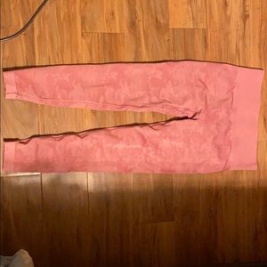 ADAPT CAMO SEAMLESS LEGGINGS